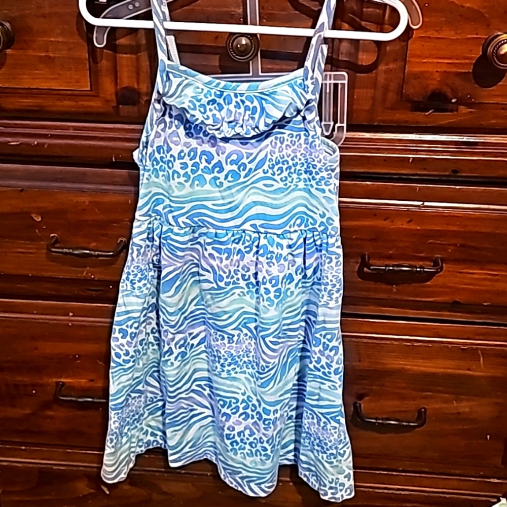 !!.             Girls size XS (4-5) dress.